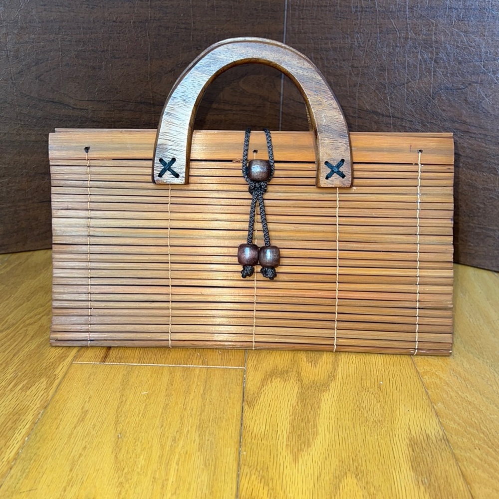Light brown wooden clutch